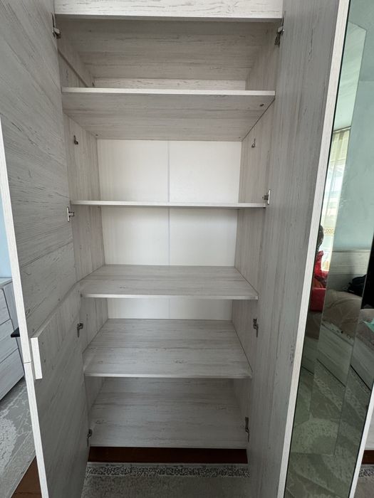 продам кровать со шкафом