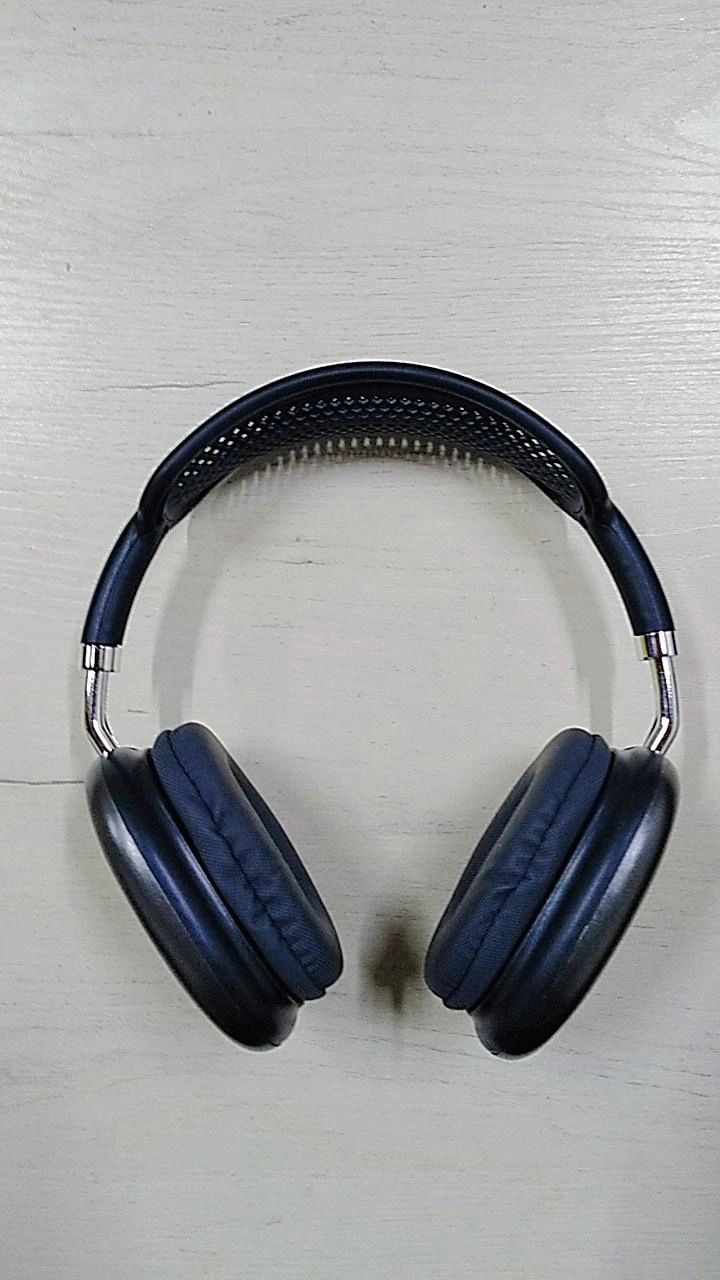 Simsiz Bluetooth mikrofonli quloqchin P9.