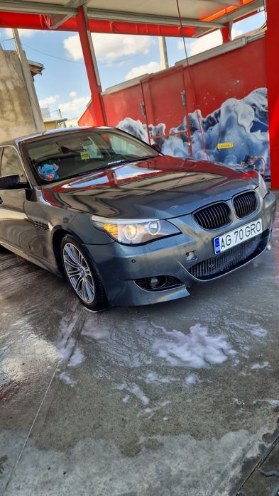 Vând Bmw e60 525D