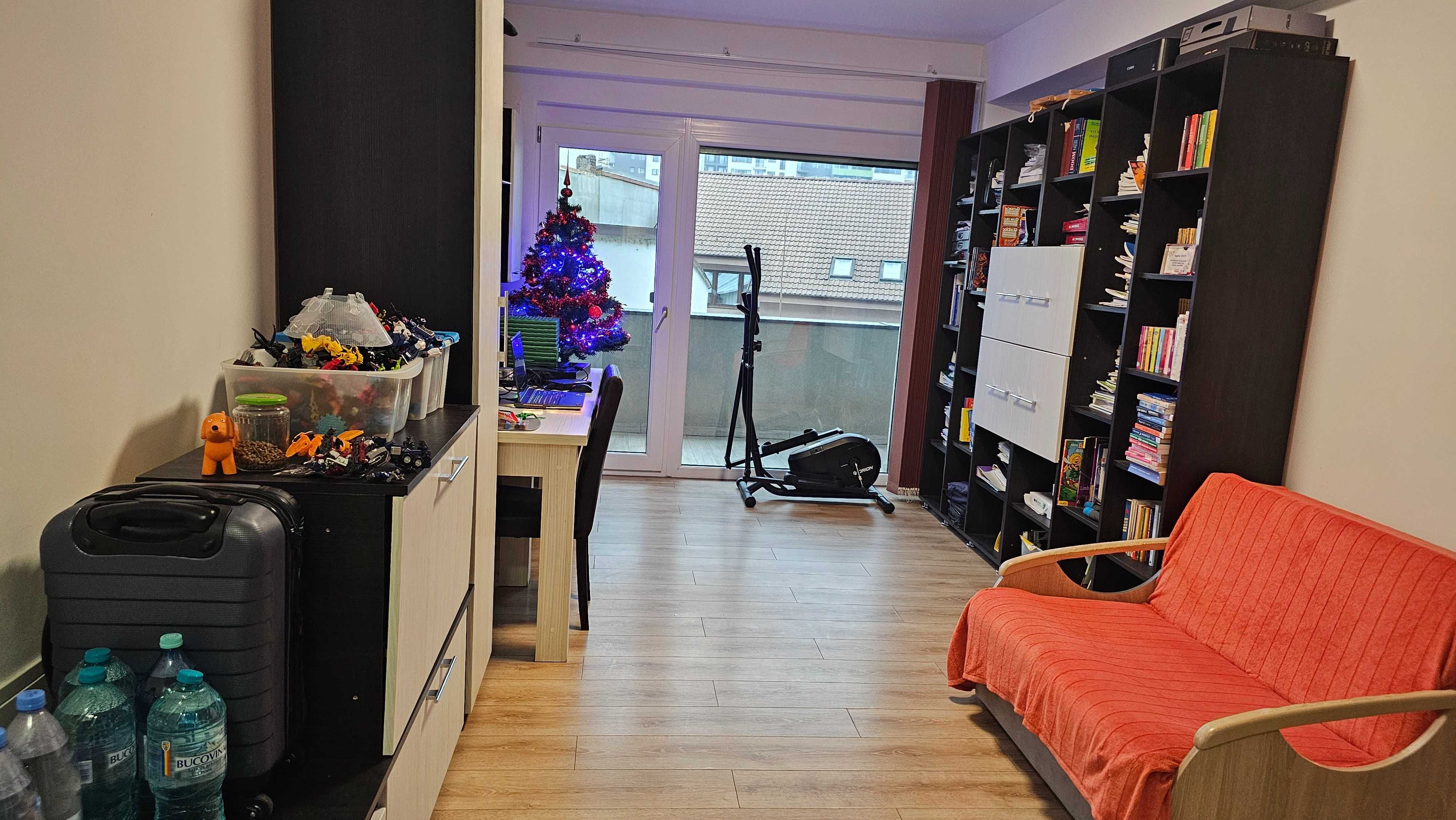 Apartament de vanzare 3 camere zona centrala