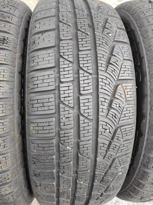 225/55/17 Pirelli