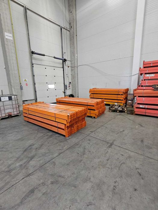 Rafturi metalice industriale pentru depozite