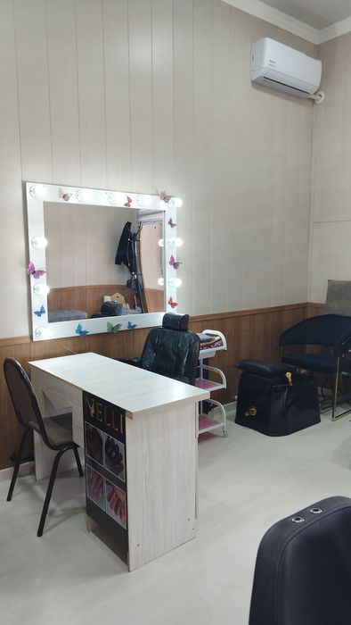 Требуется мастер ногтевого сервиса