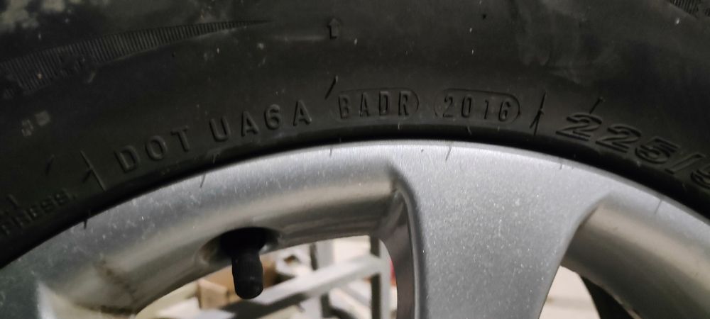 Гума с джанта за BMW