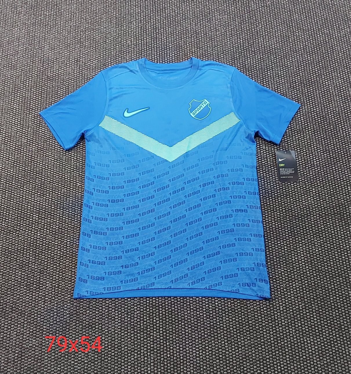 Nike SPARTA тениска M нова