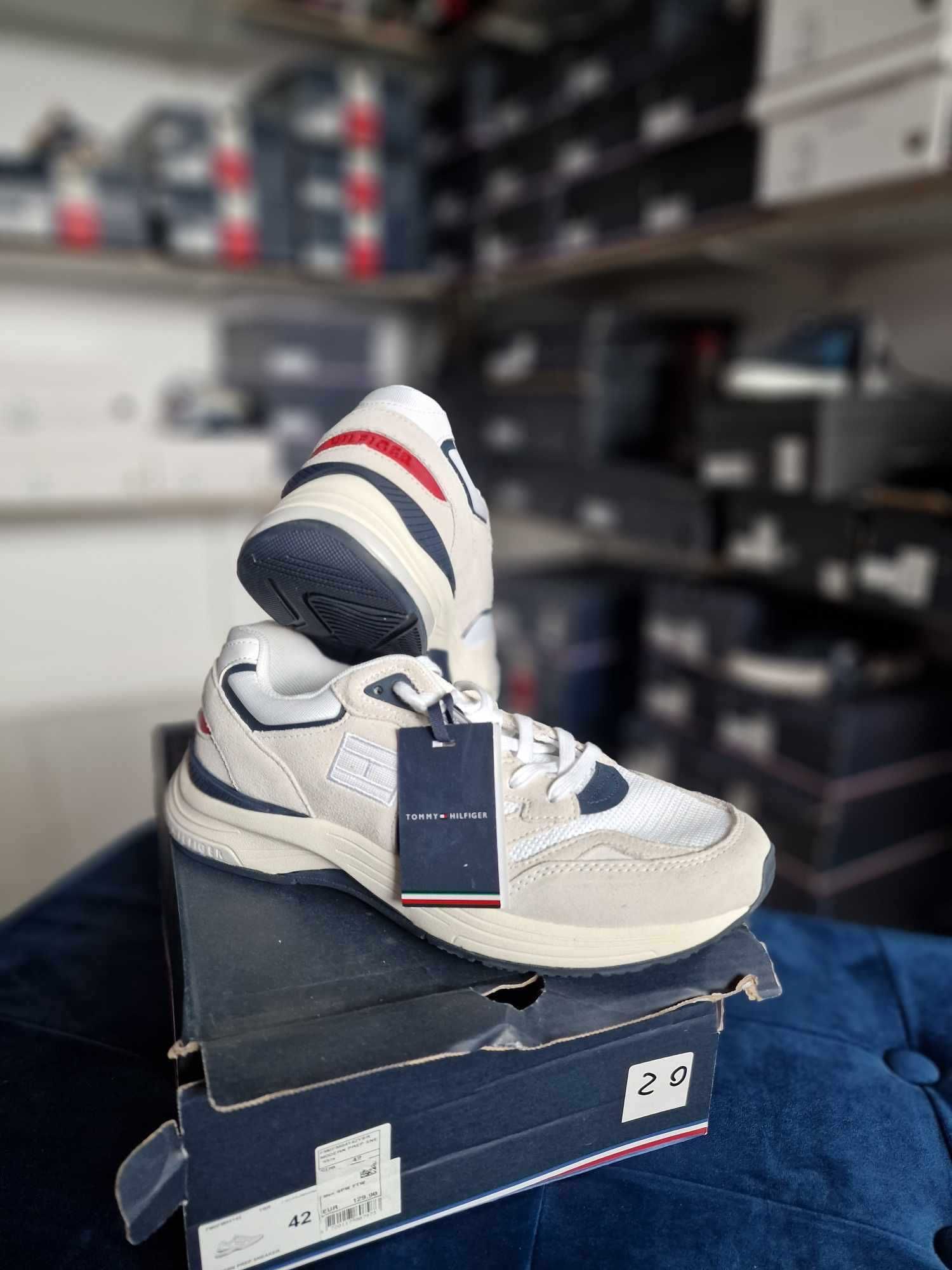 Adidasi de barbati Tommy Hilfiger