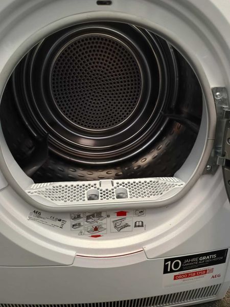 А+++ Сушилня с термопомпа AEG-АЕГ 8 кг 8000 Series AbsoluteCare®