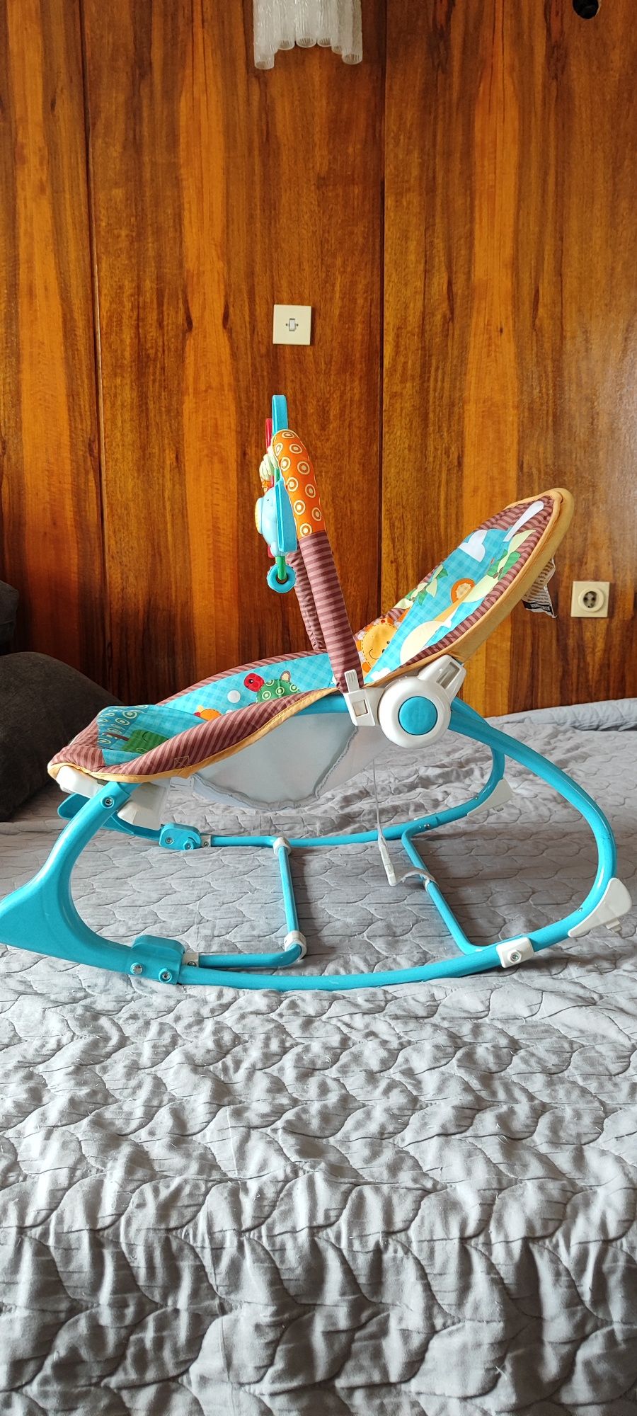 Бебешки шезлонг Fisher price