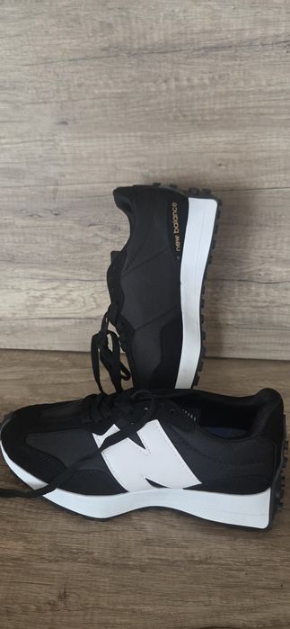 Маратонки New Balance