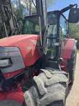 Tractor MC Cormick MC 115  cu incarcator frontal si cupa