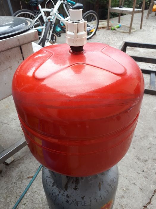 De vânzare vas de expansiune ELBI ER 24 LITRI