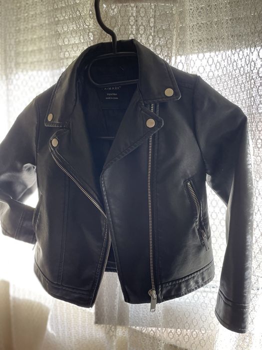 Geaca de piele fetite marime 5-6 ani