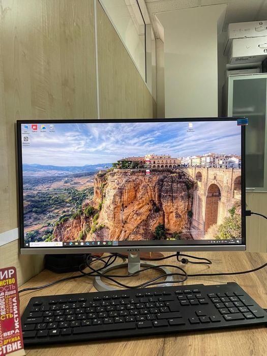 Продаю моноблоки с монитором