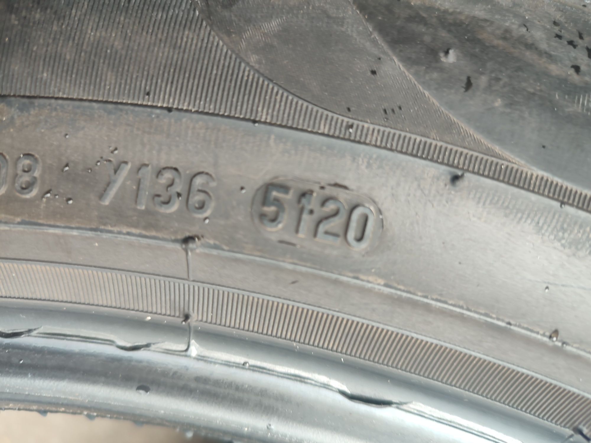 235/55/19" 4бр Pirelli scorpion winter,dot20г,7мм