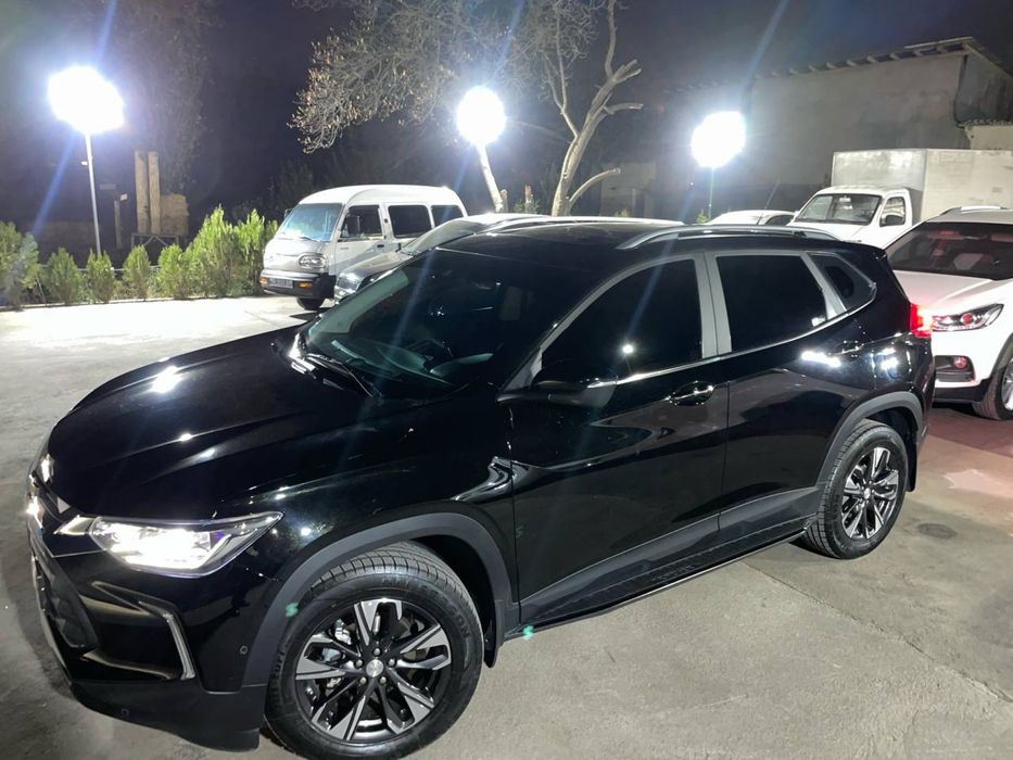 Trekker 2023 Kiraska tozza Arenda