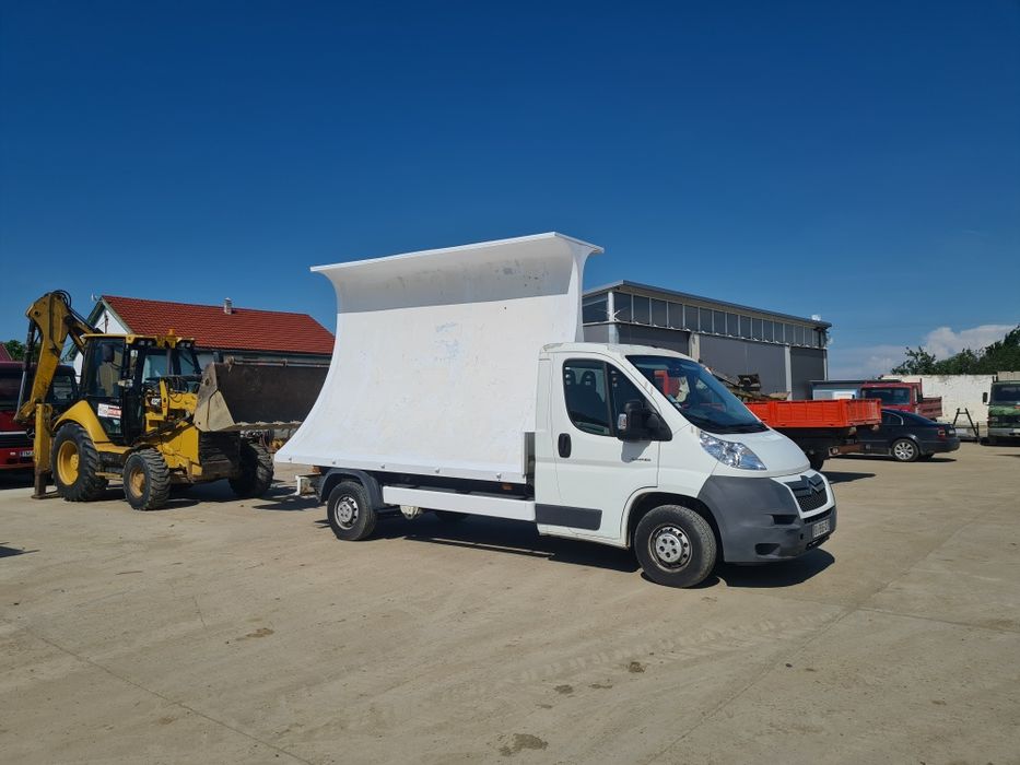 Panotaj mobil / publicitate outdoor