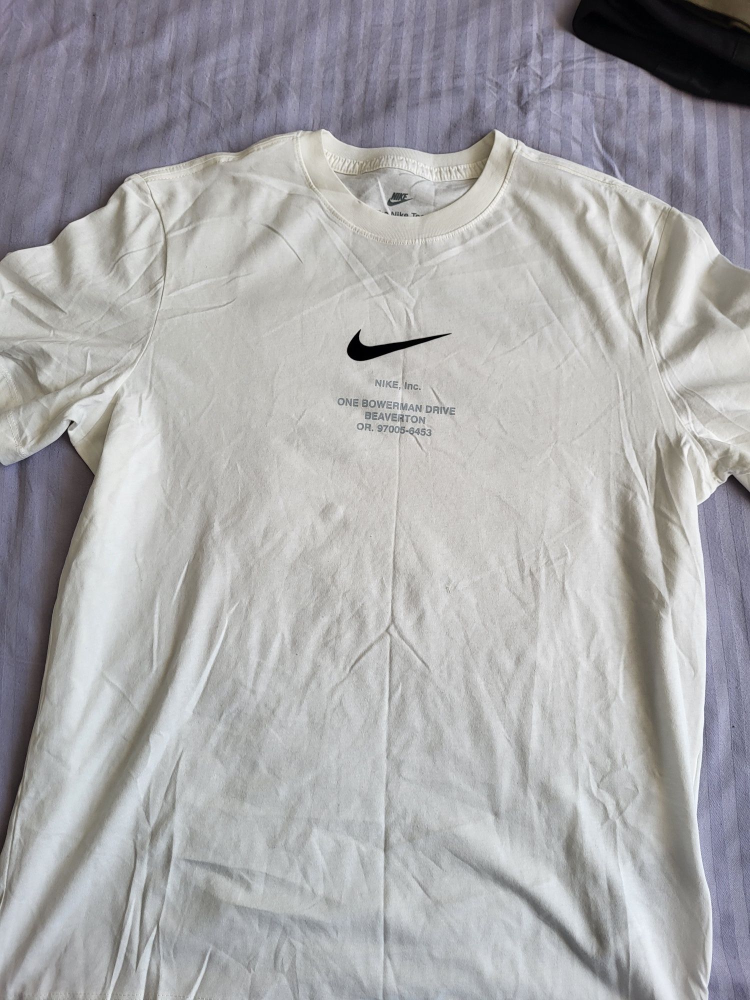 Tricou Nike Swoosh