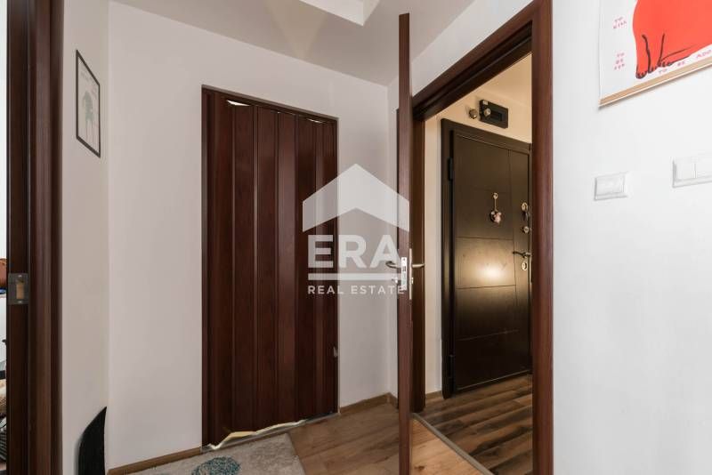 Продава се Тристаен апартамент в Варна, Лятно кино Тракия - 81 кв.м за 2210 €/кв.м - Снимка #6