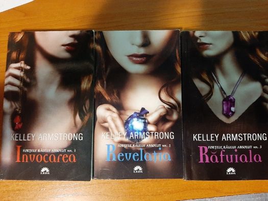 Kelly Armstrong - Fortele raului absolut 3 volume