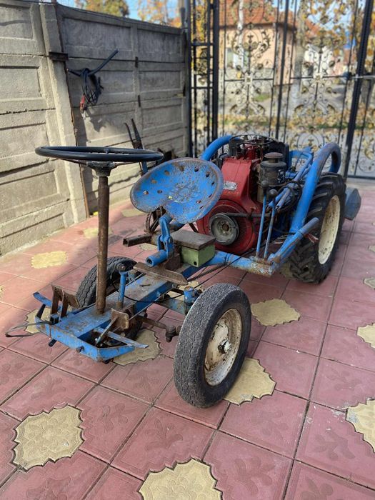 Vând motocultor Bertolini 21cp  în stare perfectă de funcționare