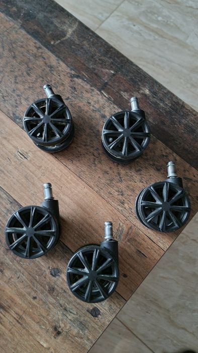 Roti scaun birou gaming 5 bucati