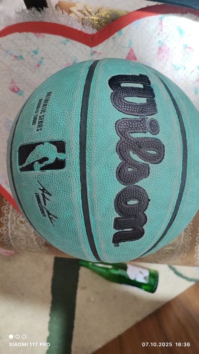 Продается баскетбольный мяч Wilson NBA