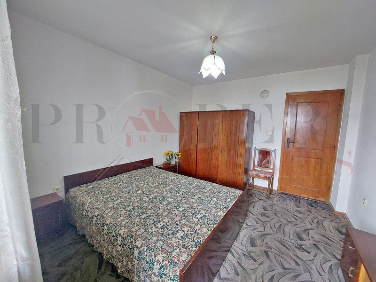Дава се под наем Тристаен апартамент в Велико Търново, Зона Б - 78 кв.м за 306 € - Снимка #6