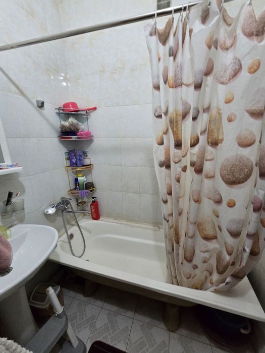 Maksim Gorkiy metrosiga yaqinda bezmakler arenda kvartira