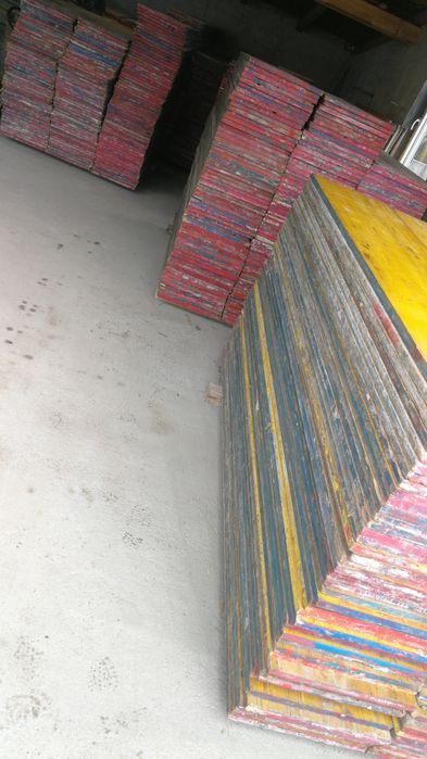 Panouri popi metalici montanți cravate...