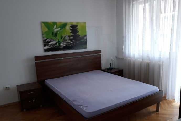 Дава се под наем Тристаен апартамент в Пловдив, Кючук Париж - 88 кв.м за 295.8 € - Снимка #5