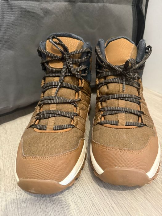 Ghete purtate de 2 ori