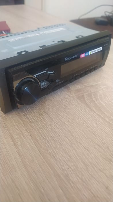 Плеър за кола Pioneer