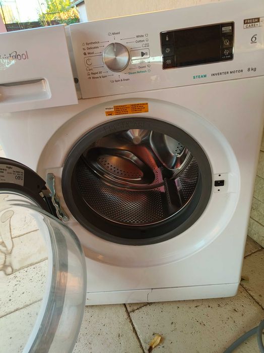 Mașină de spălat rufe