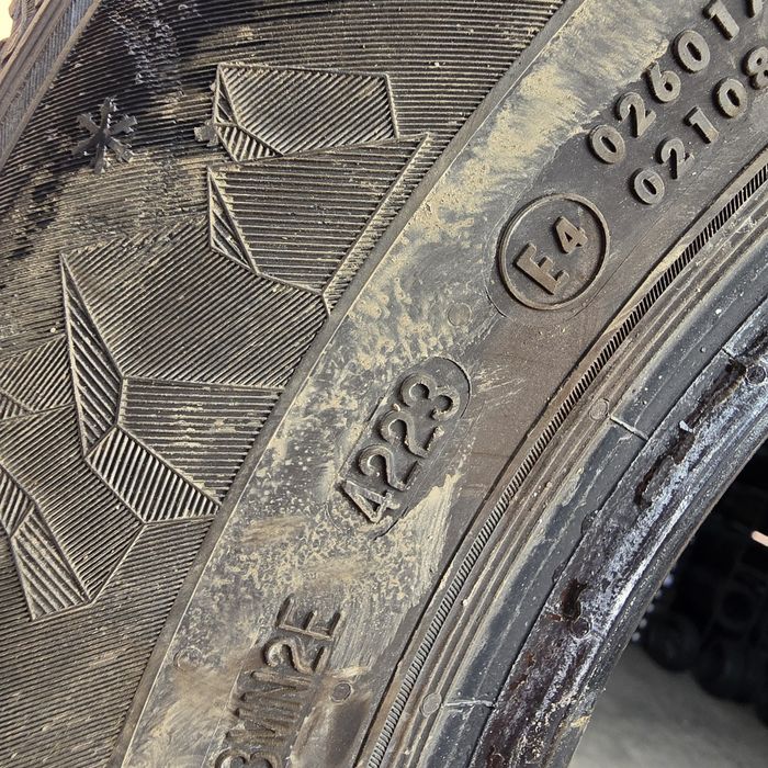 2x 215/65/16 M+S SEMPERIT 2023 Stare excelentă