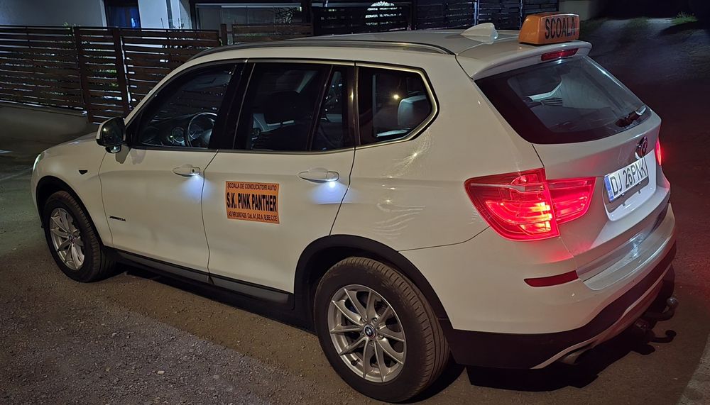 ScoaladesoferiPinkCraiova toate categoriile&atestate&B1 la 16 ani