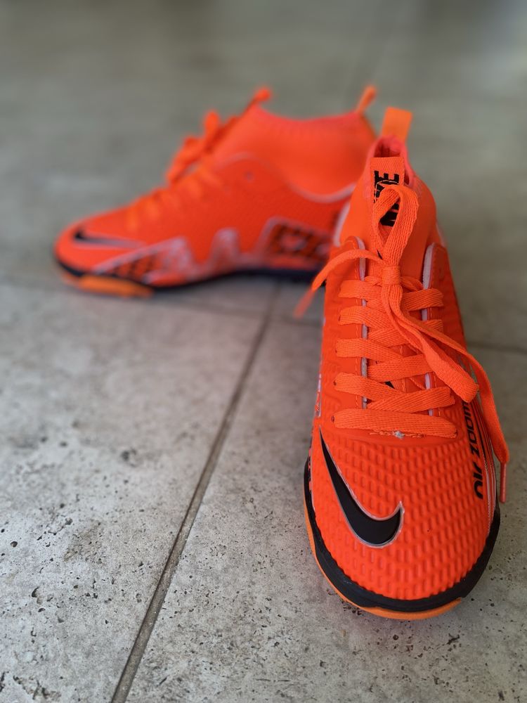 Нови Стоножки 38 размер nike