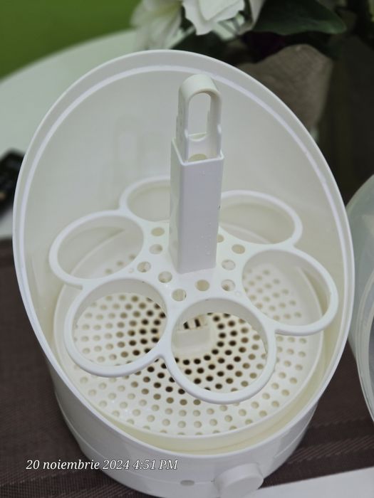 Sterilizator biberoane