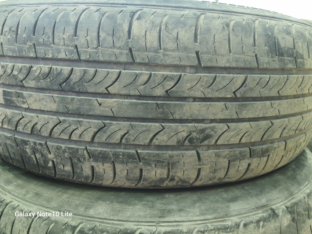Шина 225/60R18 4 sht