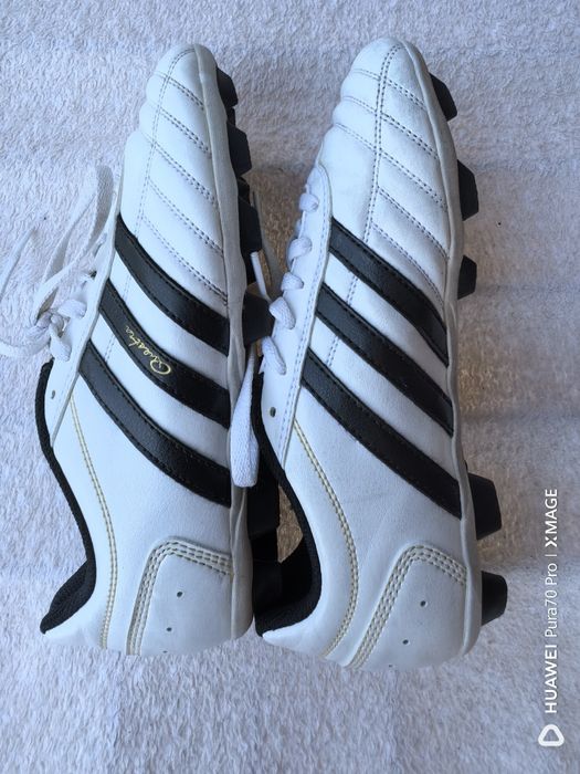 Страхотни  кожени бутонки adidas номер 36