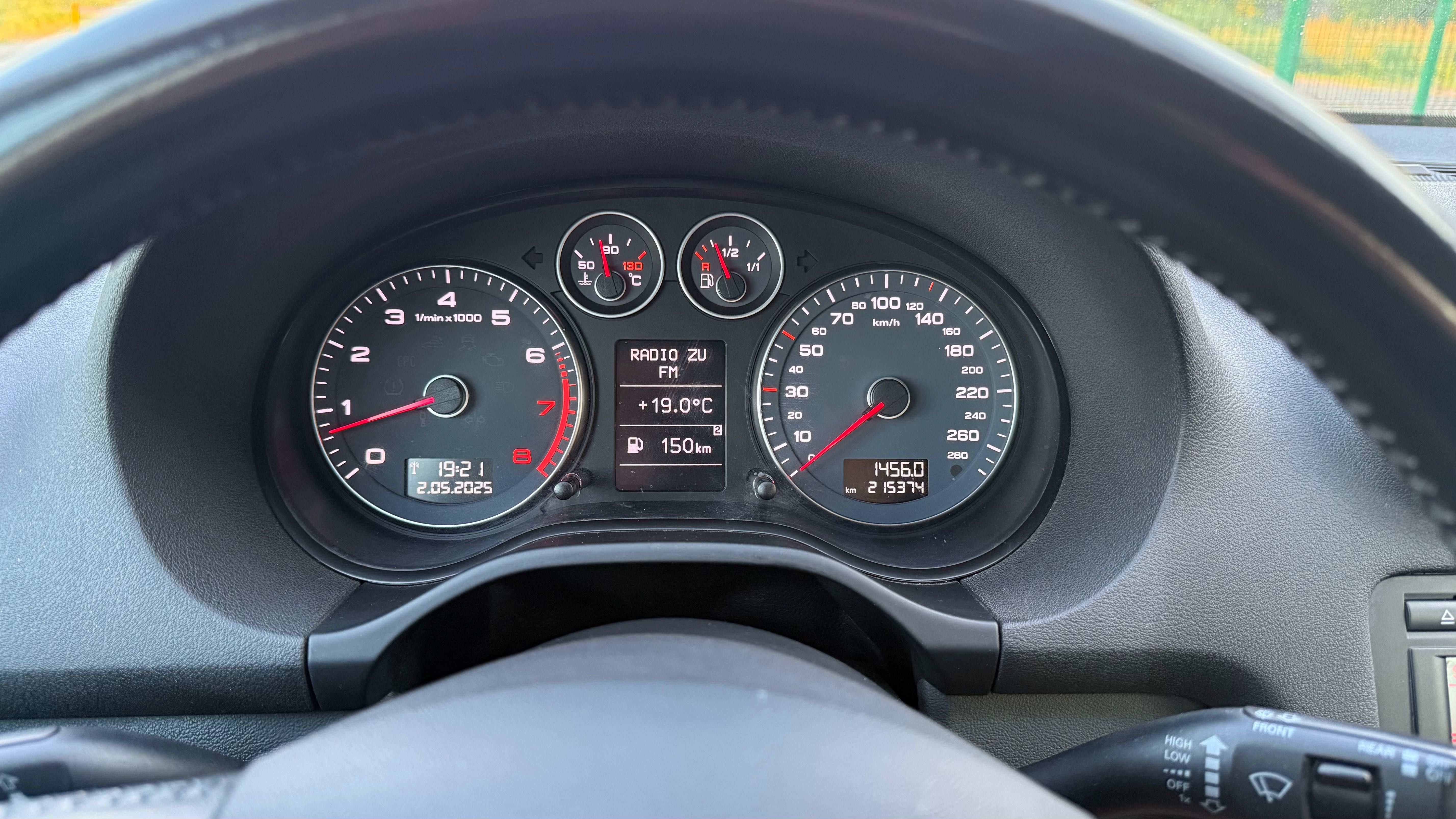 -Audi A3- 1.4tfsi-125cp