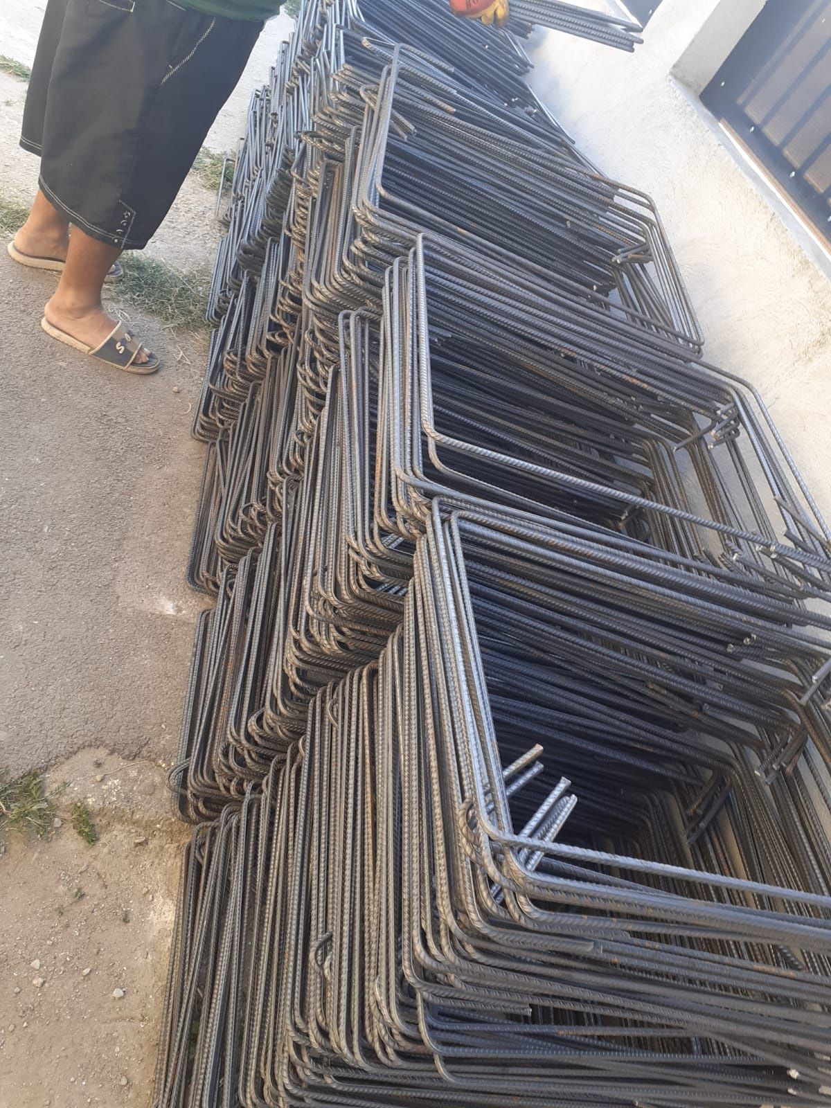 Fasonez  etrieri  din fier beton