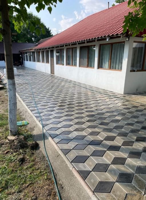 Fabrica de pavaje și pavele pentru gradina Dale 40x40 Montaj Borduri