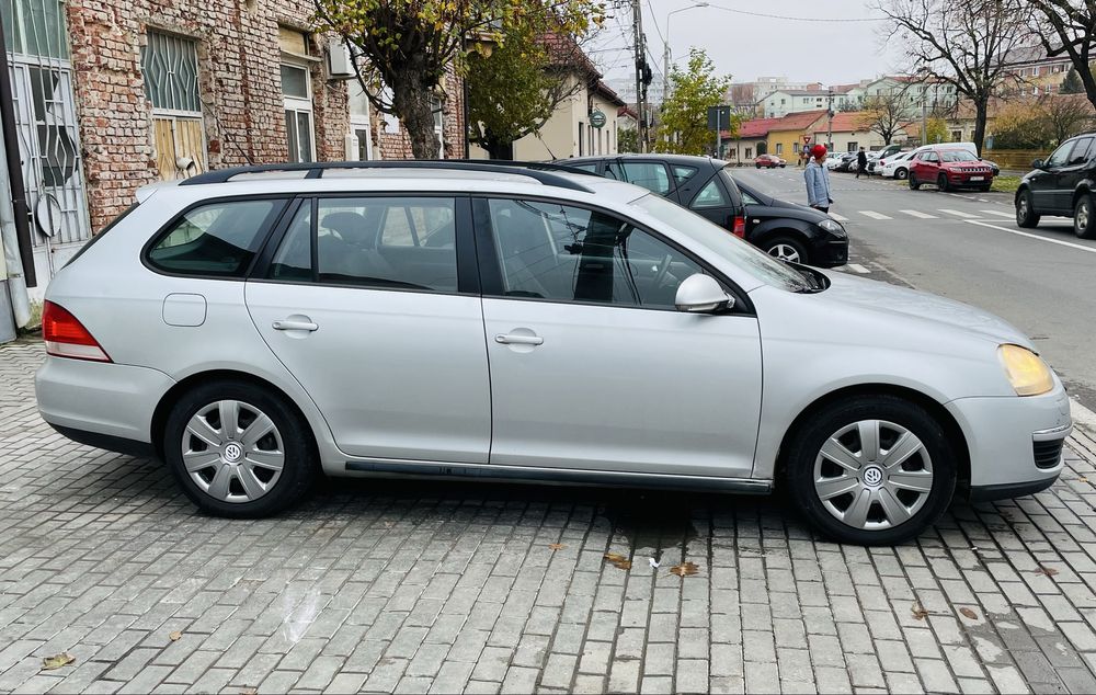 Vw Golf 5 AN 2009 Motor 1.9 TDi Pilot Automat Senzori Parcare 2050