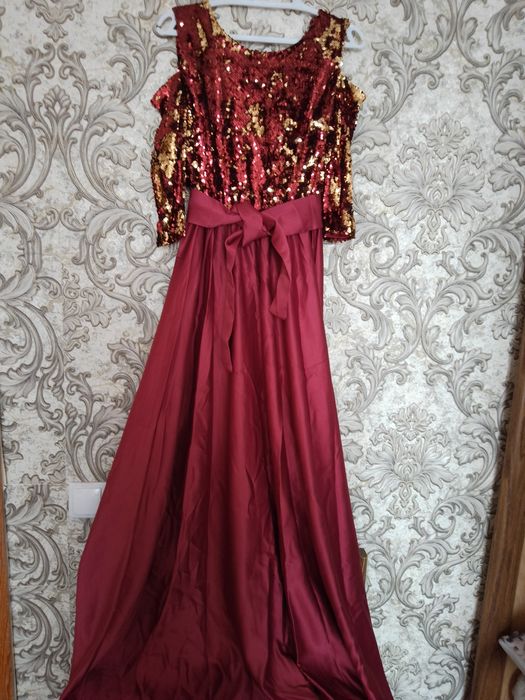 Продам вечернее платье