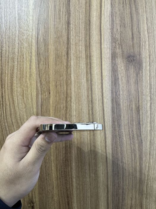 iPhone 12pro max gold 128gb 77%