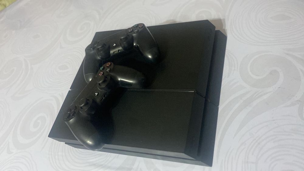 пс4 2джостик срочна