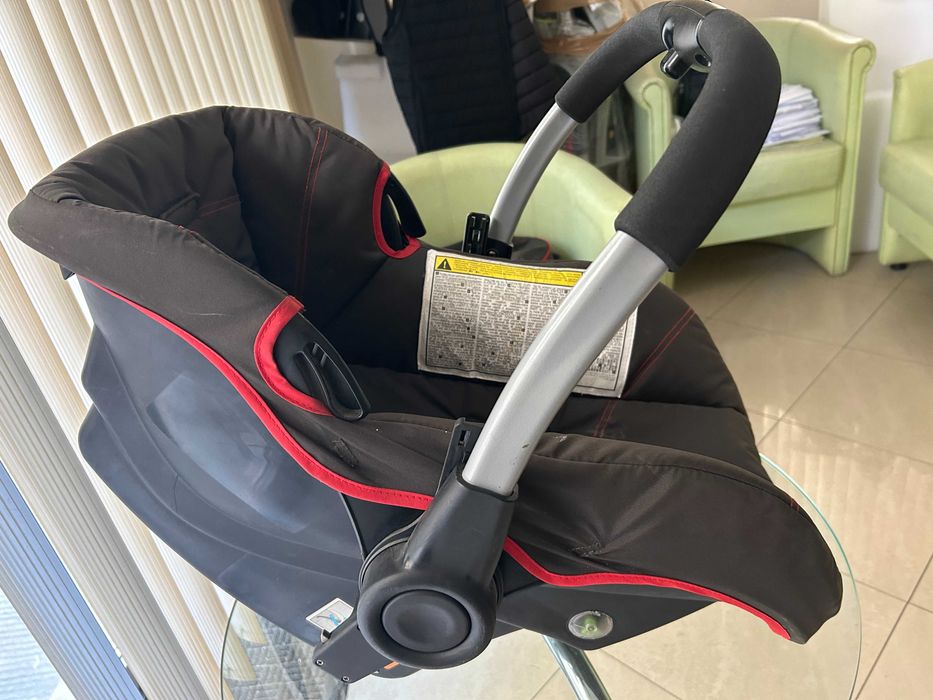 Бебешко столче за кола hauck