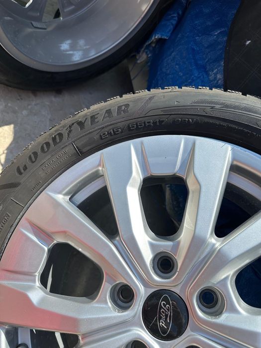 Set roți iarnă de Ford Tourneo active