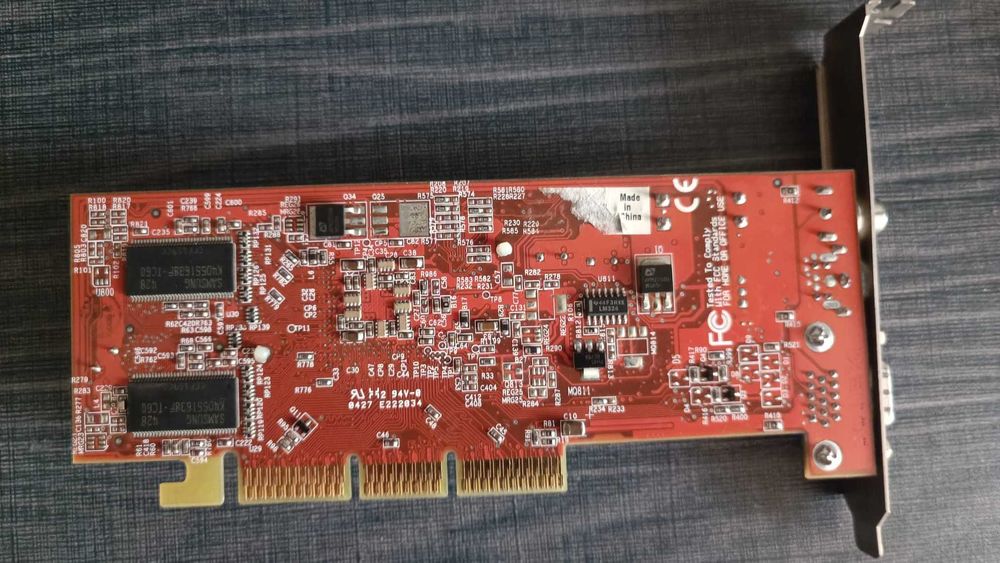 Placa video ATI Radeon 9200 - 128MB AGP