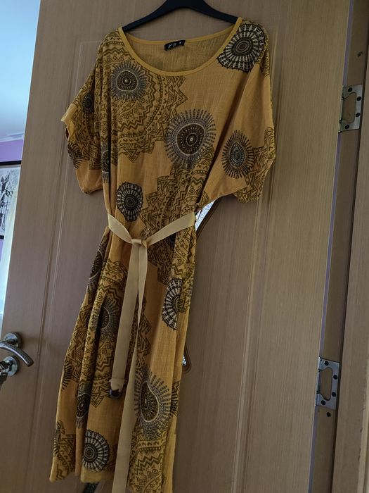 Vând rochie indiană de vară
